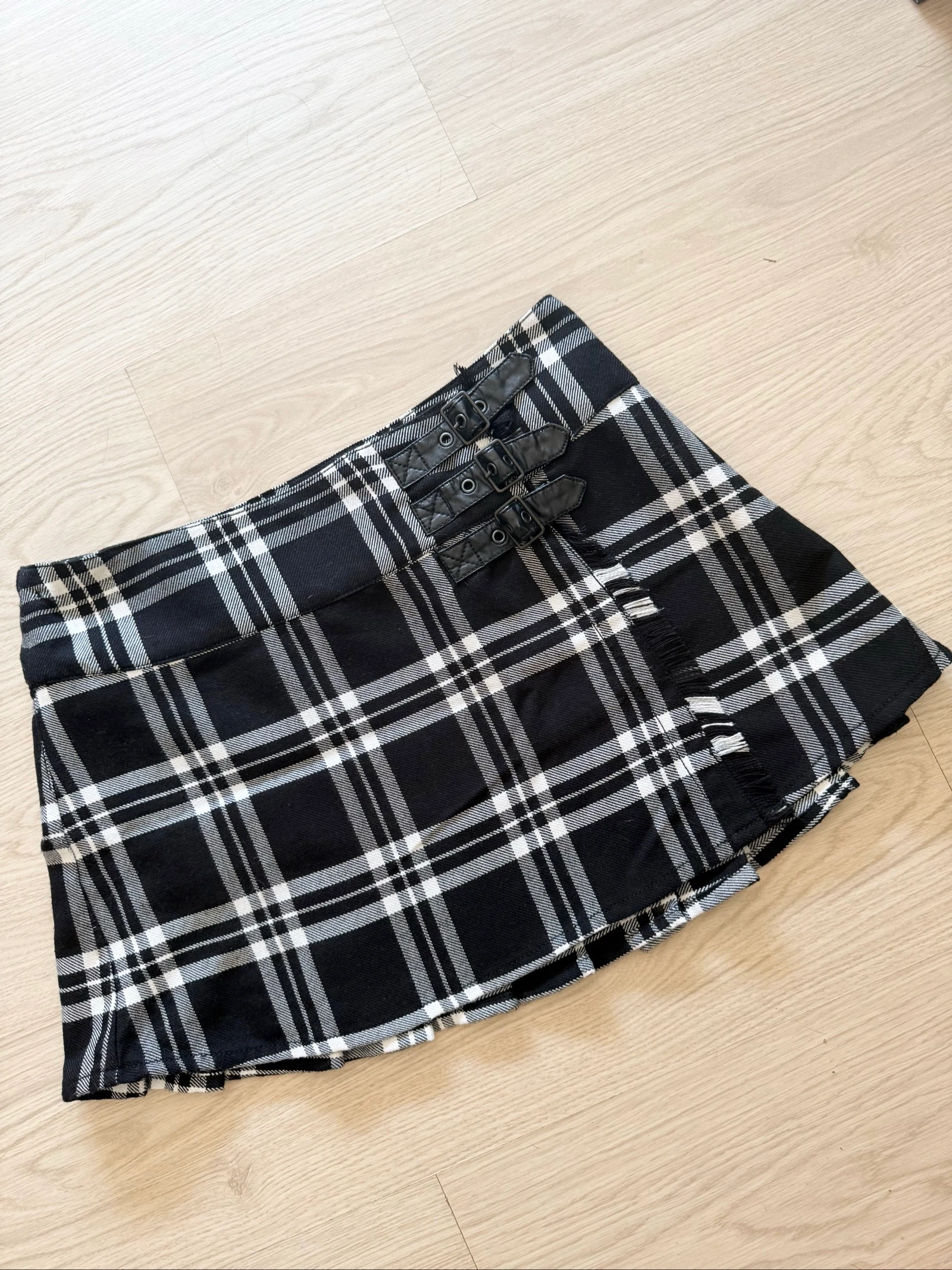 Mini schoolgirl skirt in black white gray checkered pattern Black Premium size 40 L – photo 2